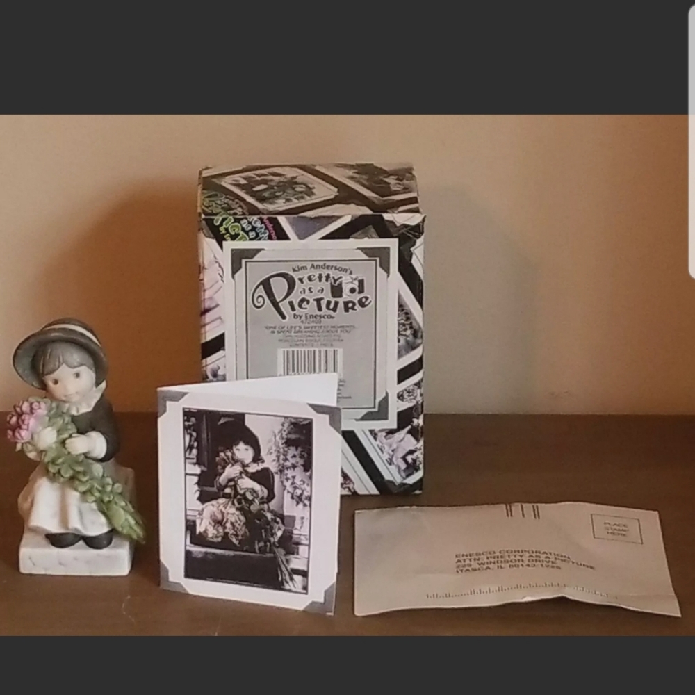 Pretty As A Picture One Of Lifes Sweetest Moments Spent Dreaming Enesco 47240